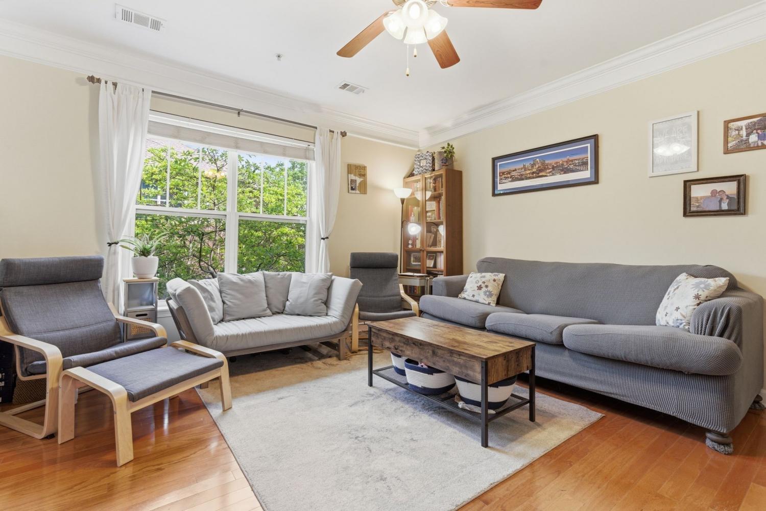 2310-Elliott-Ave For Sale