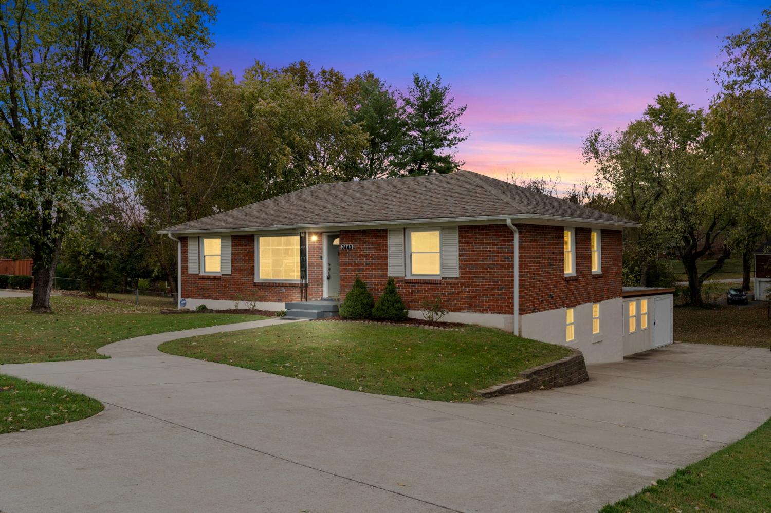 2440-Cabin-Hill-Rd For Sale