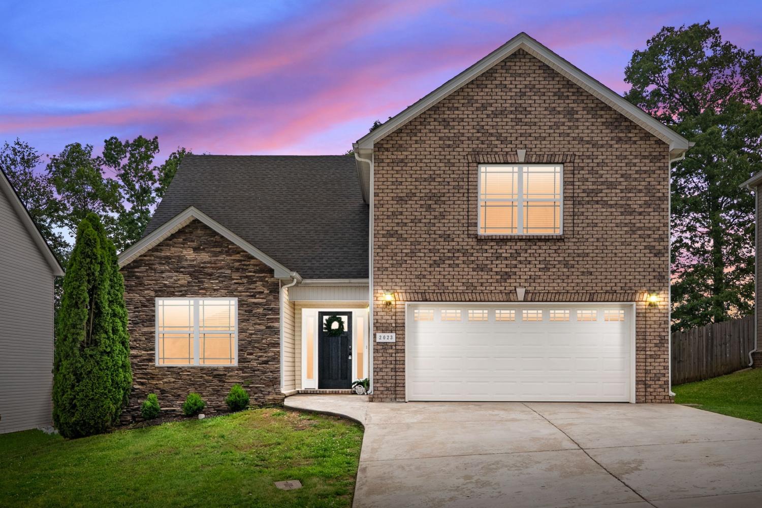 2023-Bandera-Dr For Sale