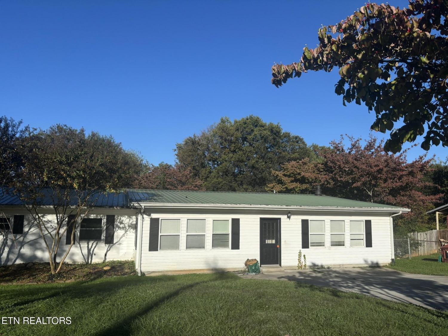 1805-Rambling-Rd For Sale