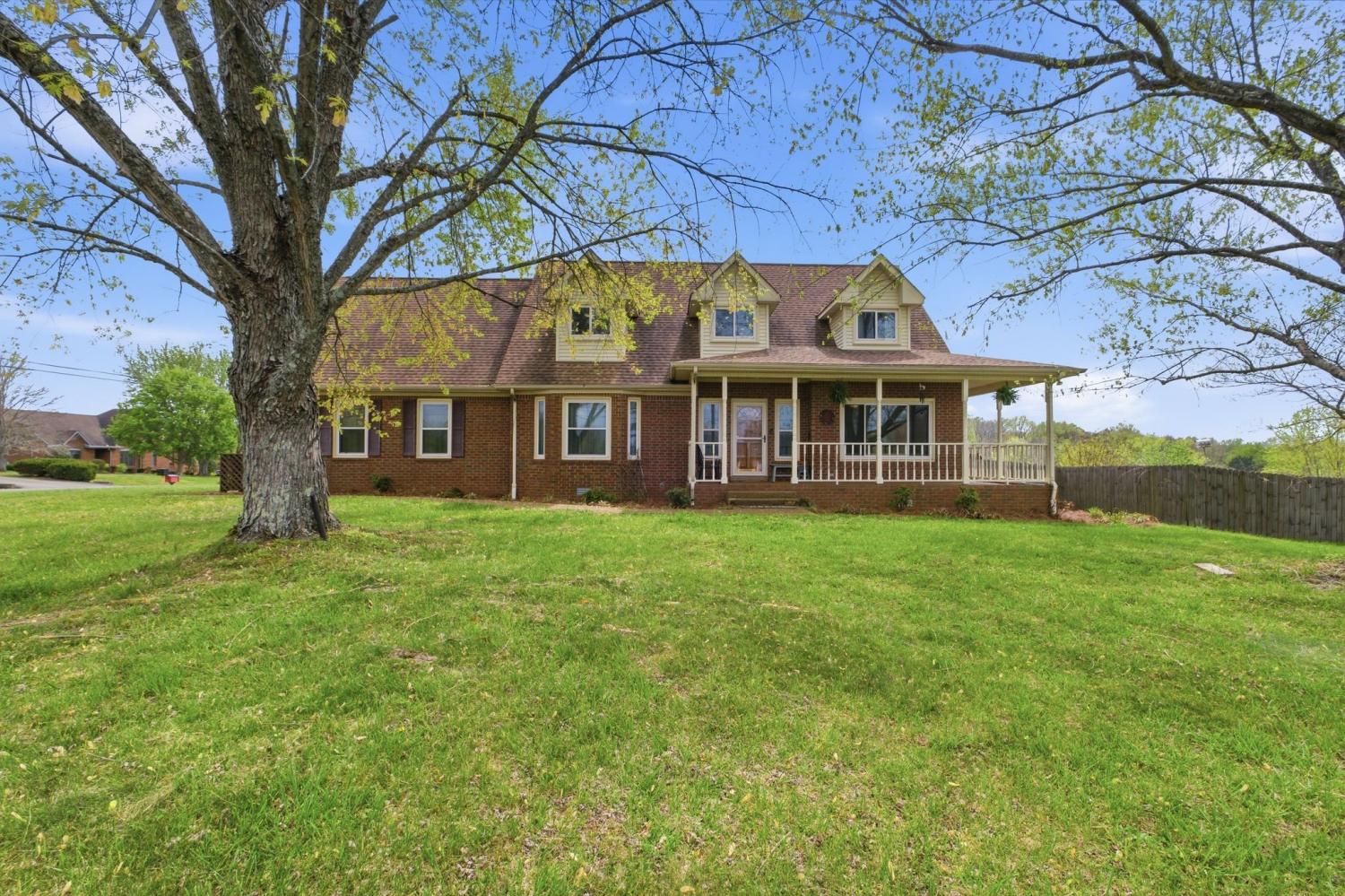 812-Ridgetop-Dr For Sale