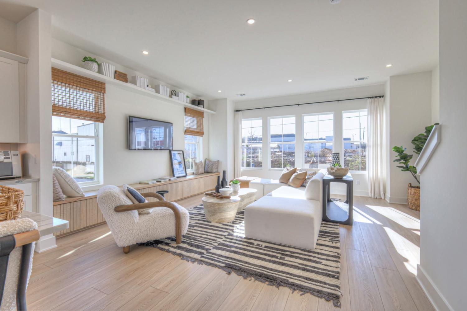 4114-Indiana-Ave For Sale