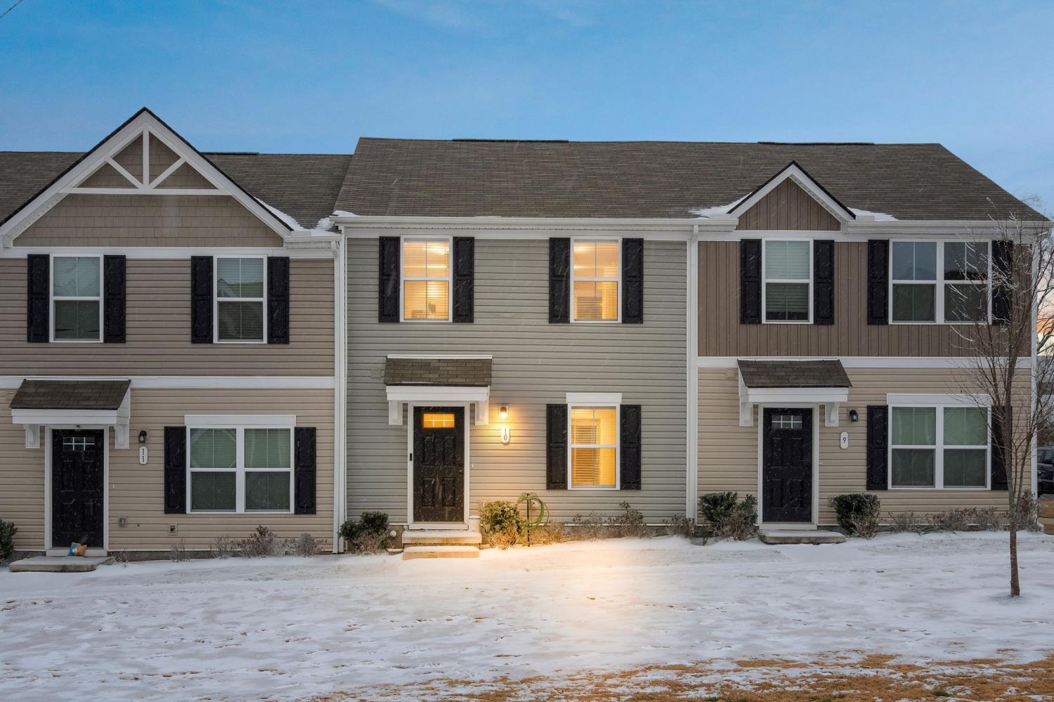 2935-Winterberry-Dr For Sale