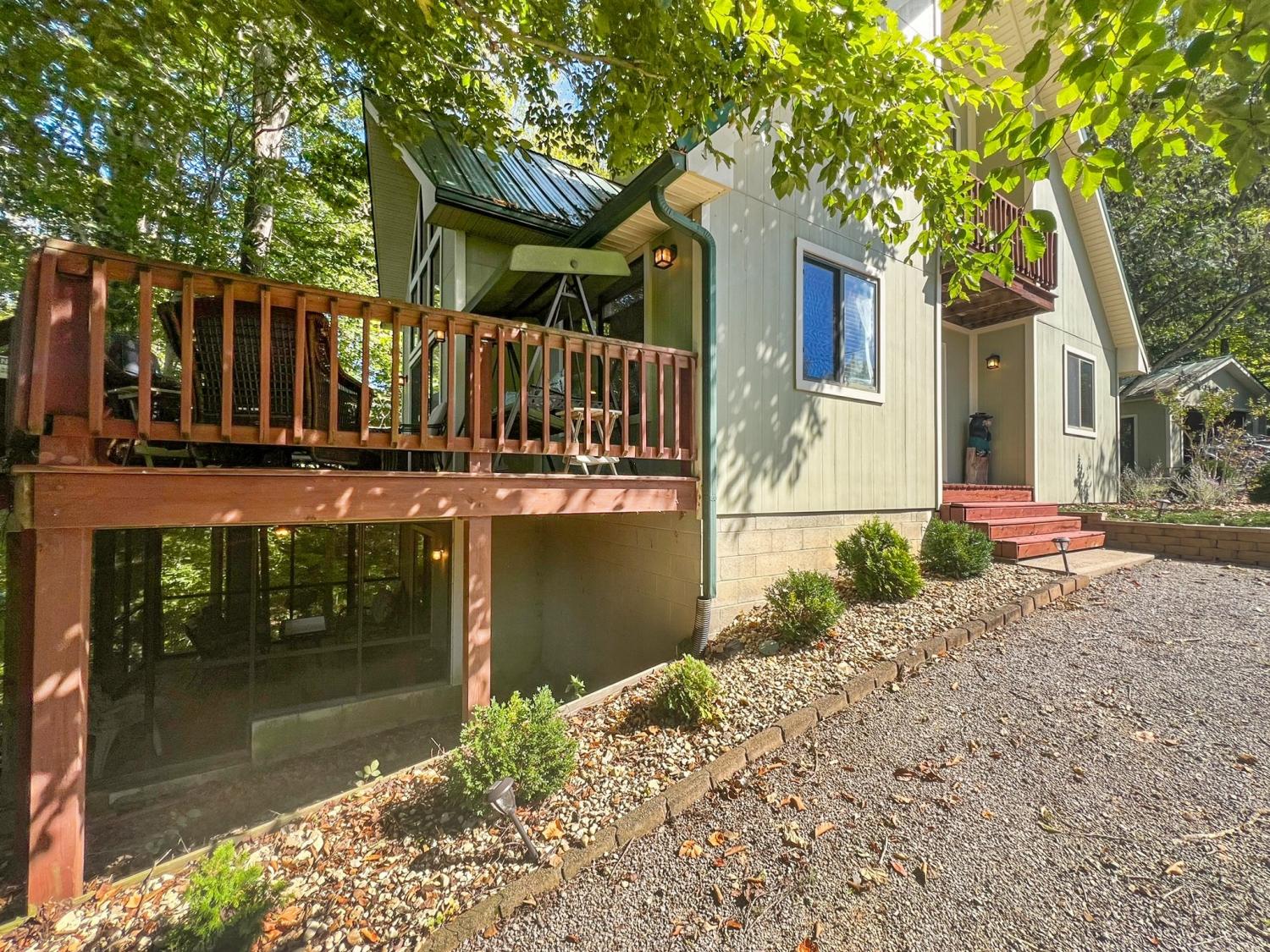 244-Arlington-Ct For Sale