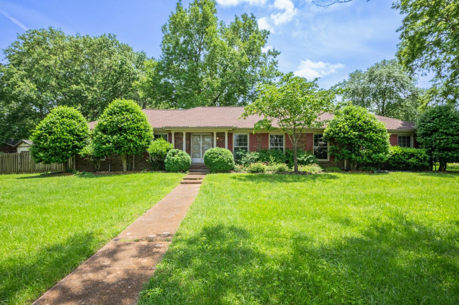 717-Myhr-Dr For Sale