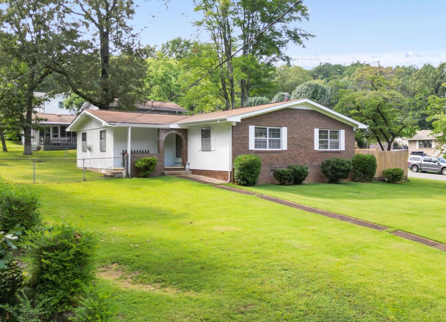 4543-N-Ravenwood-Drive For Sale