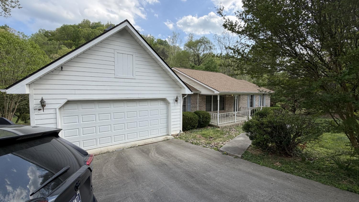 237-Brooks-Rd For Sale