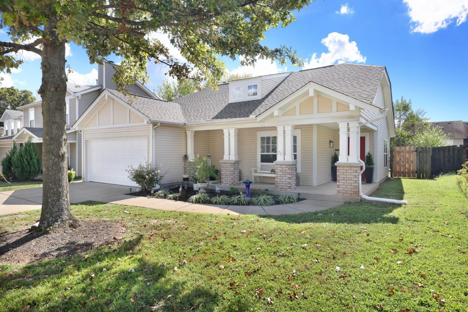 1736-Stone-Hollow-Ct For Sale