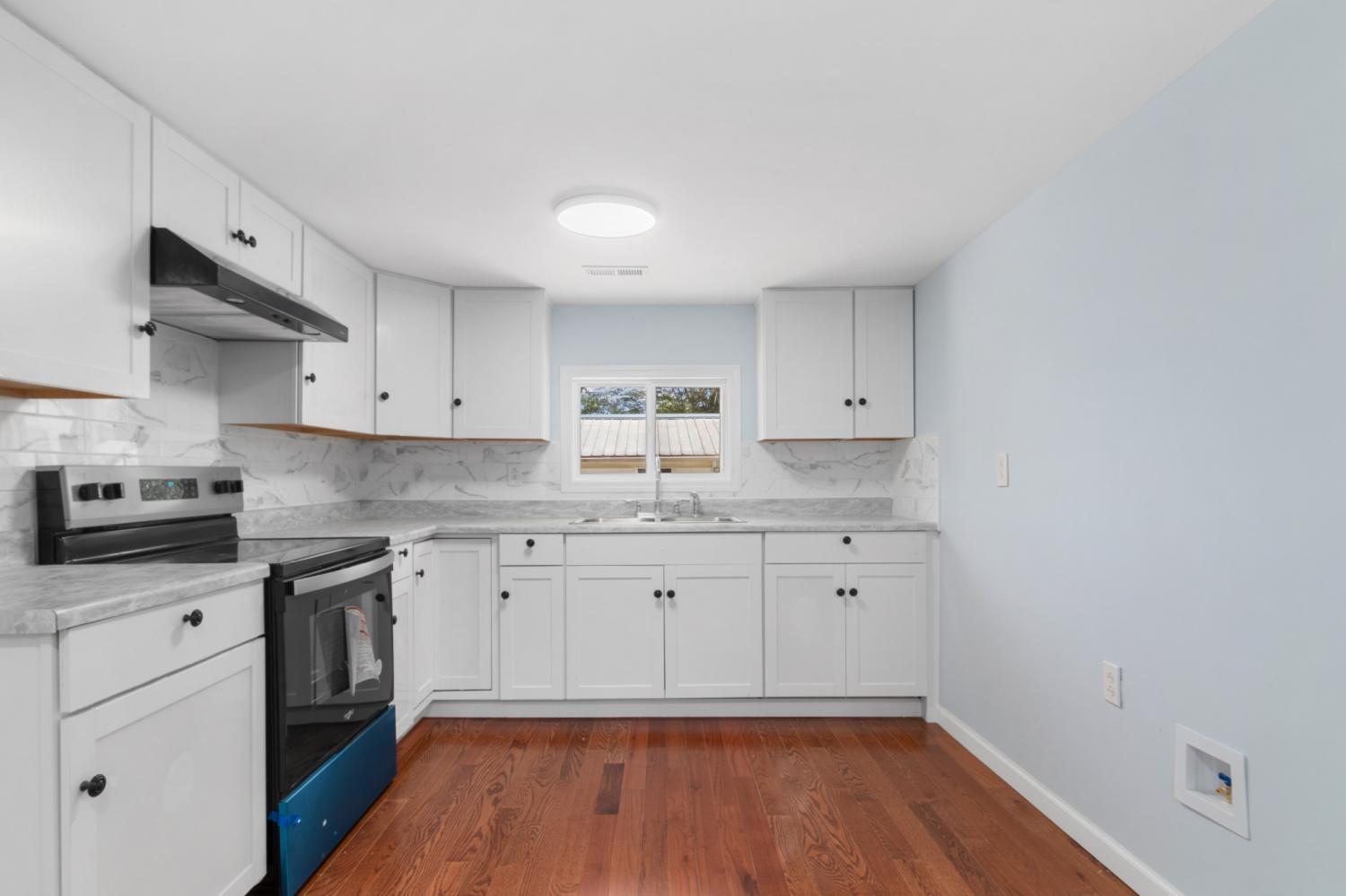 408-W-McGlothlin-St For Sale