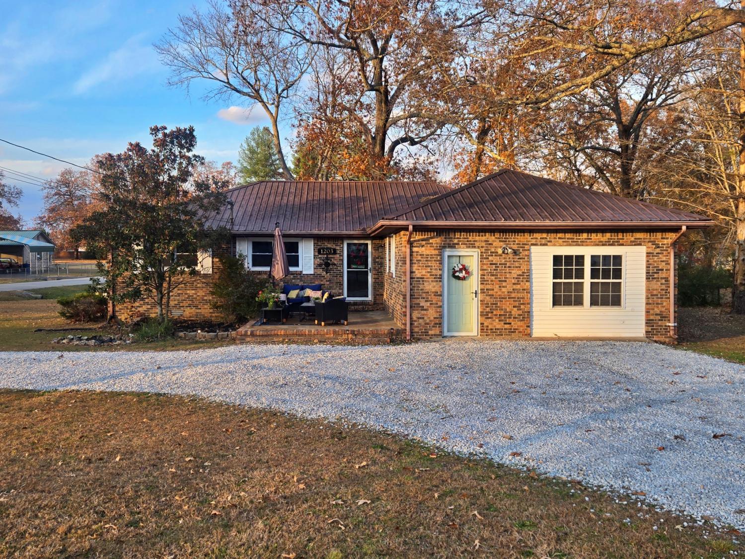 1203-Edgewood-Dr For Sale