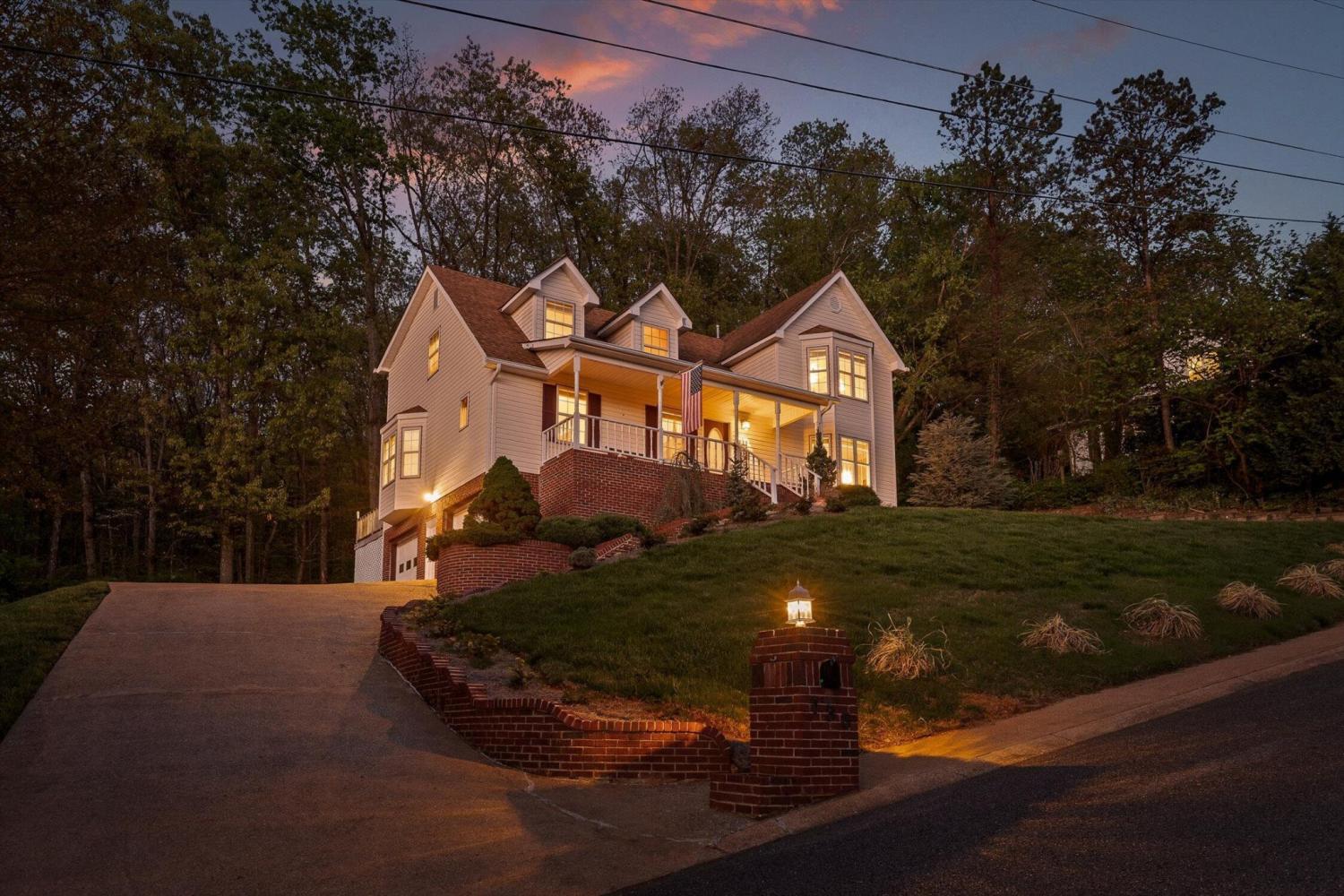 133-Southwood-Circle For Sale