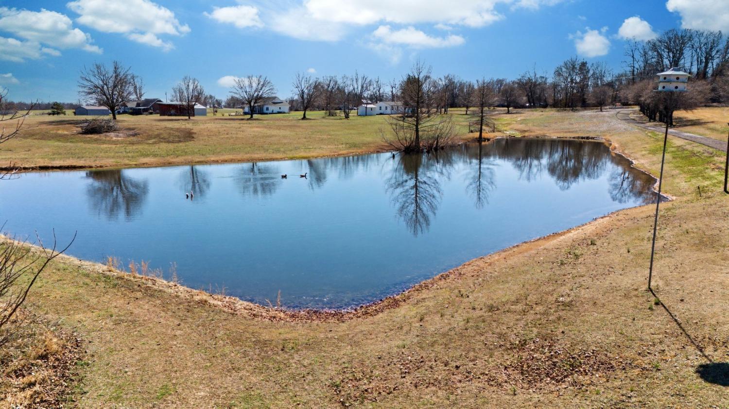 1231 Abiff Road TN 37025 For Sale - 