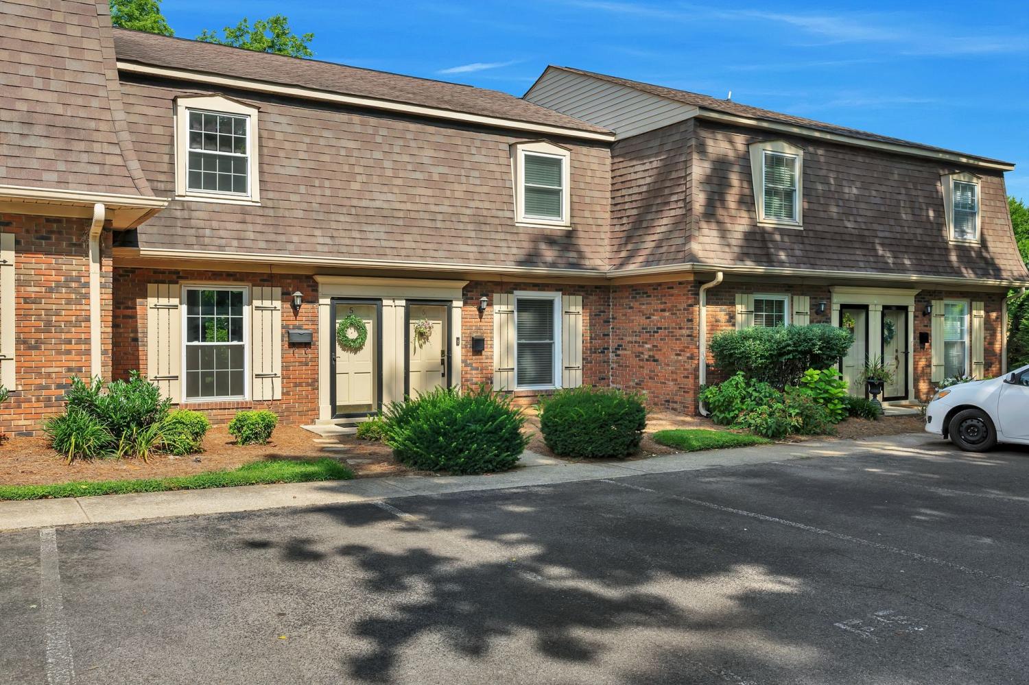 1100-W-Main-St For Sale