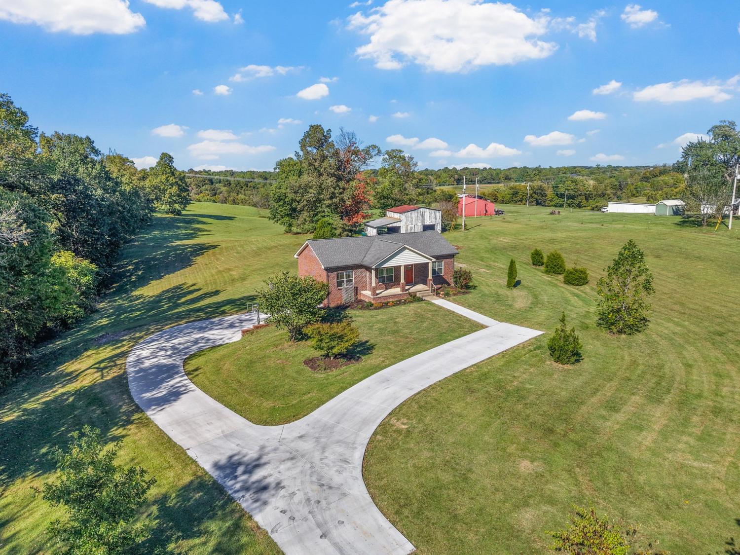 2169-Lock-B-Rd--N For Sale