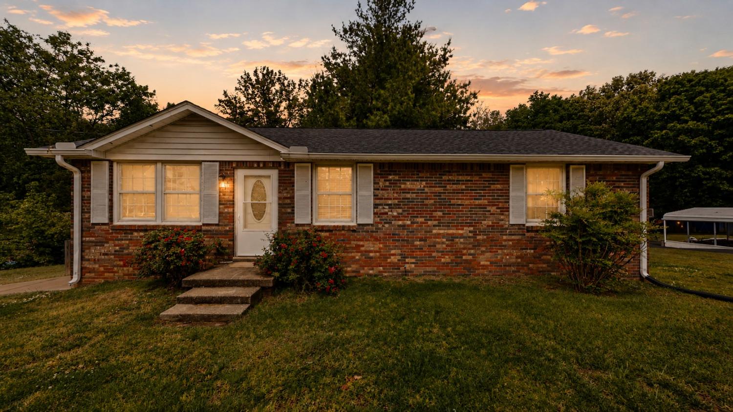 109-Phillips-St For Sale
