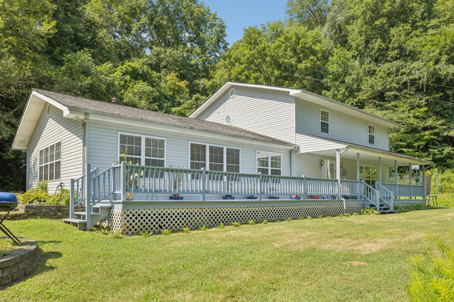 137-LW-Lacy-Rd For Sale