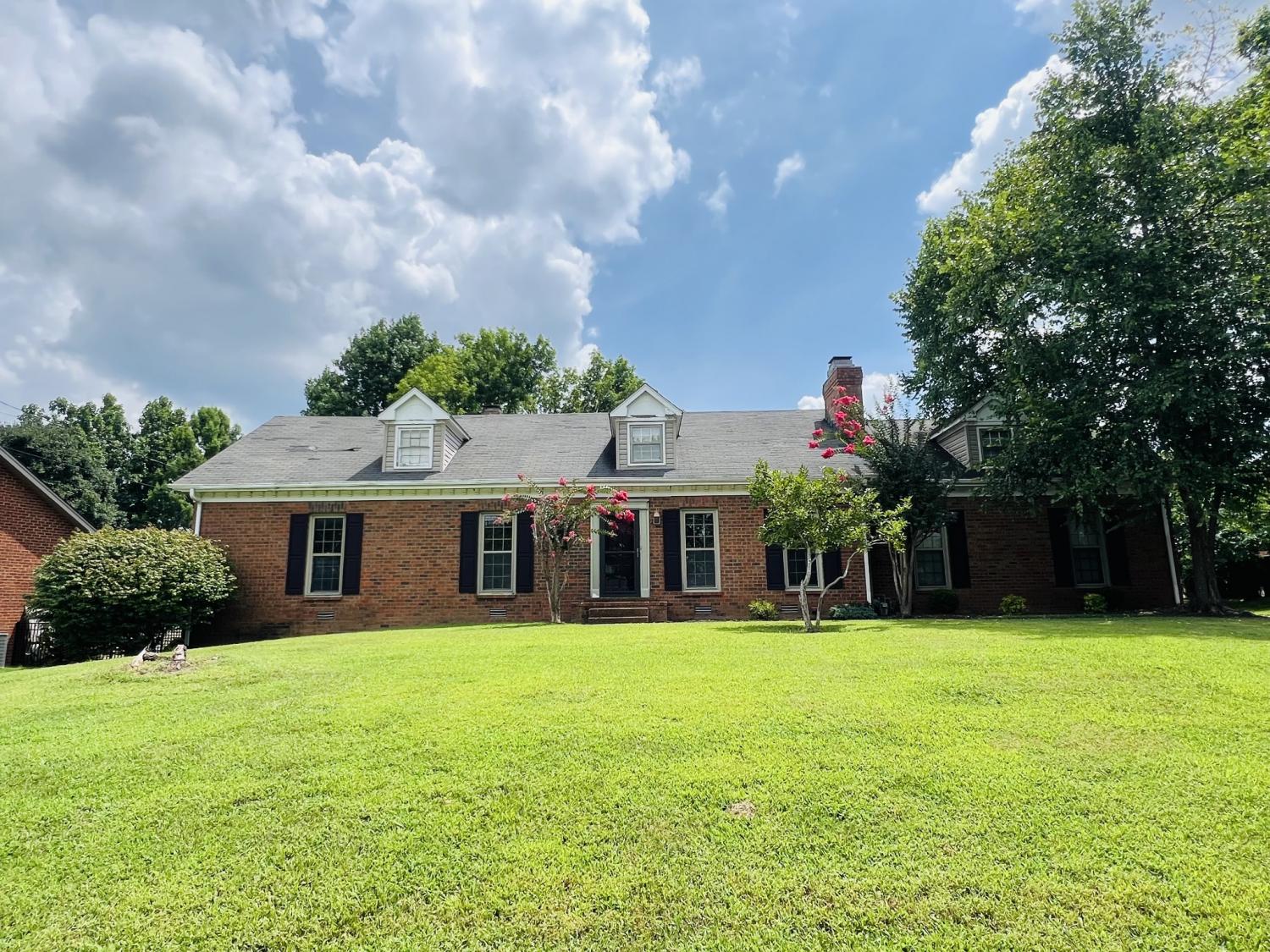 137-Paradise-Dr For Sale