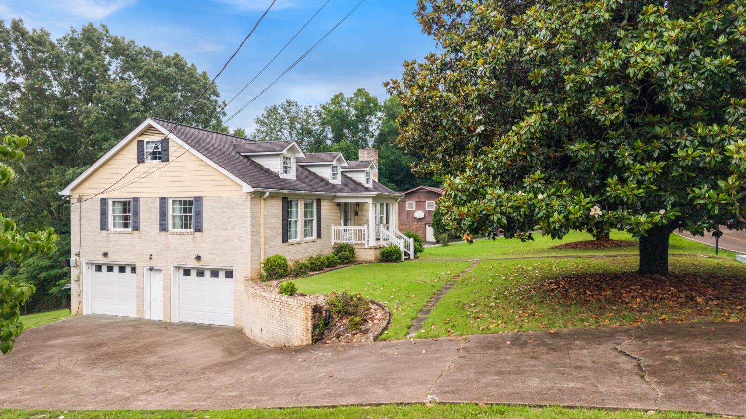 5956 Crestview Drive TN 37343 For Sale - 