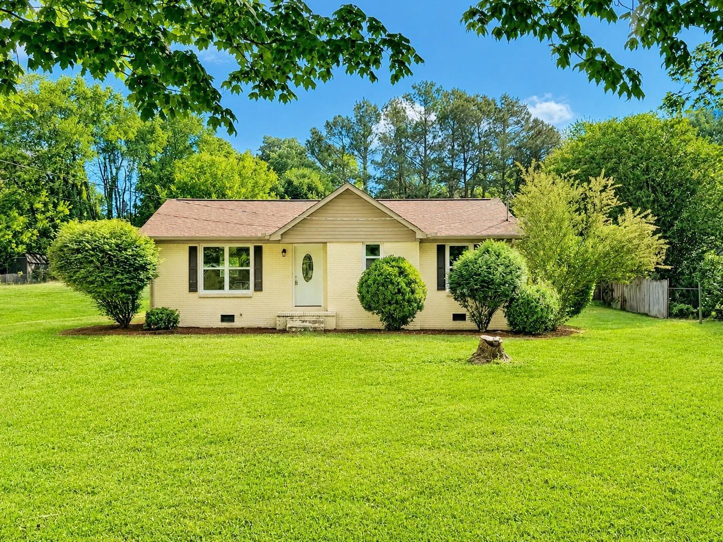 805-Jones-Cir For Sale