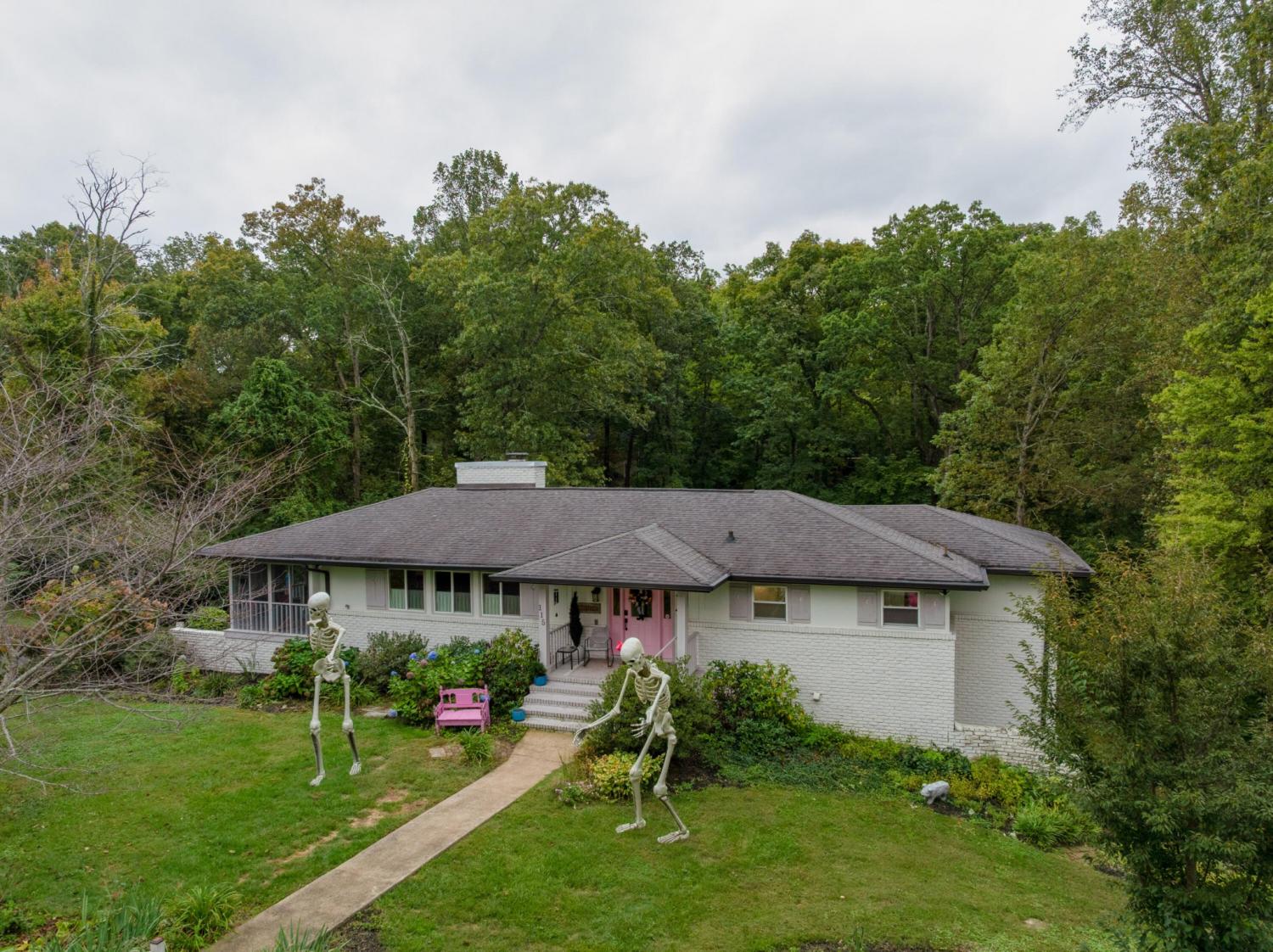 115-Golf-Drive For Sale