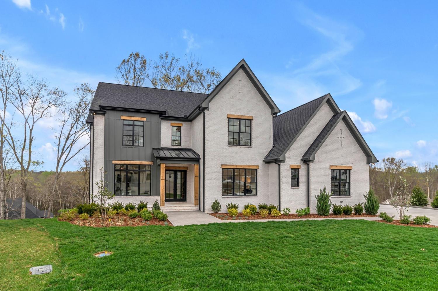 4833-Woodrow-Pl For Sale