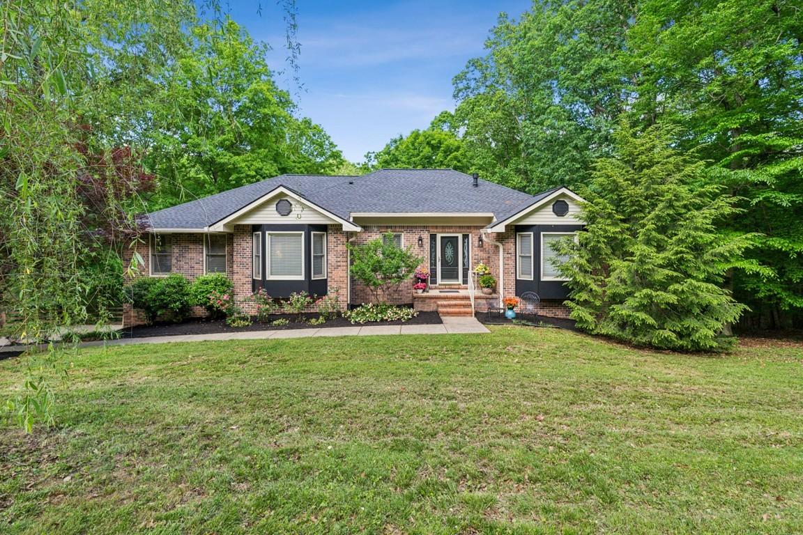 1001-Red-Oak-Dr For Sale