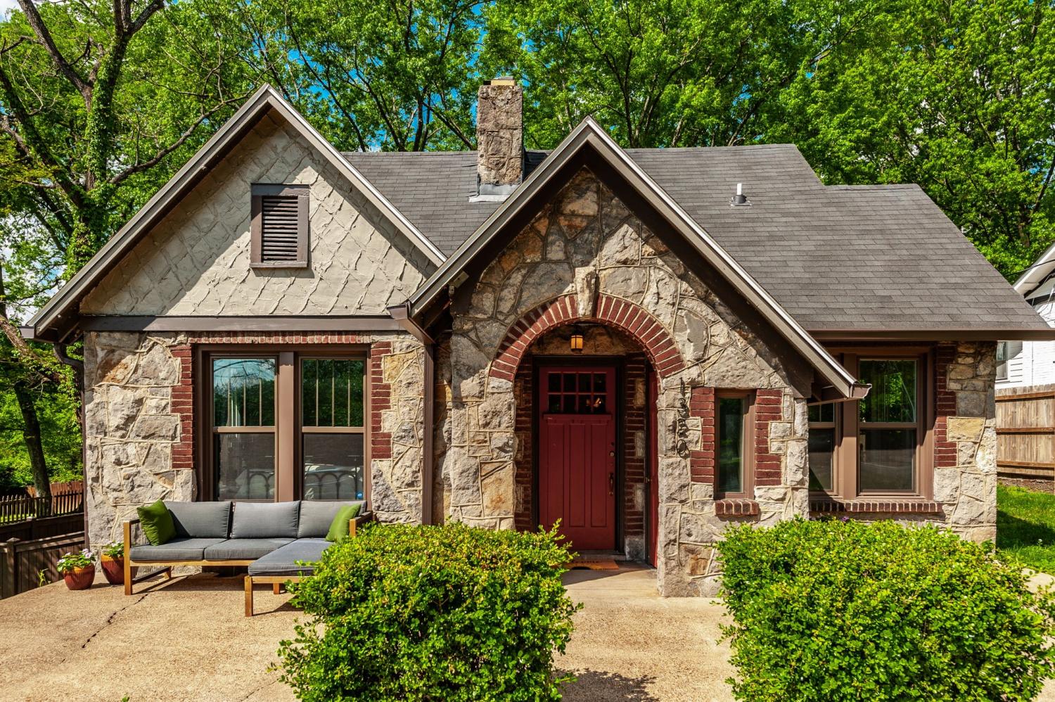 1320-Greenfield-Ave For Sale