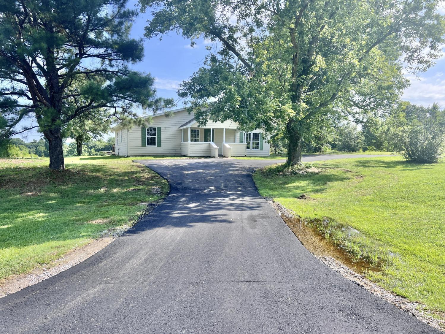 15955-Greenville-Rd For Sale