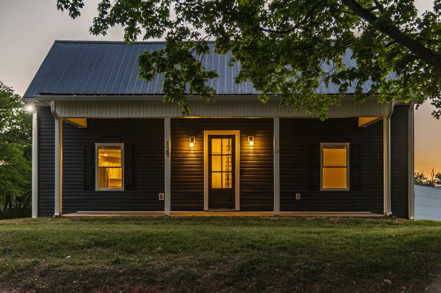 129-S-Cedar-St For Sale