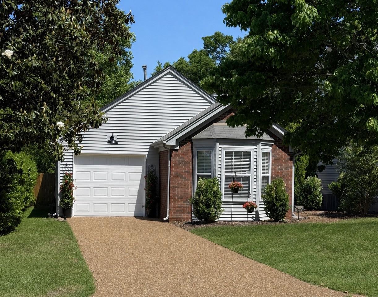 2909-Delta-Queen-Dr For Sale