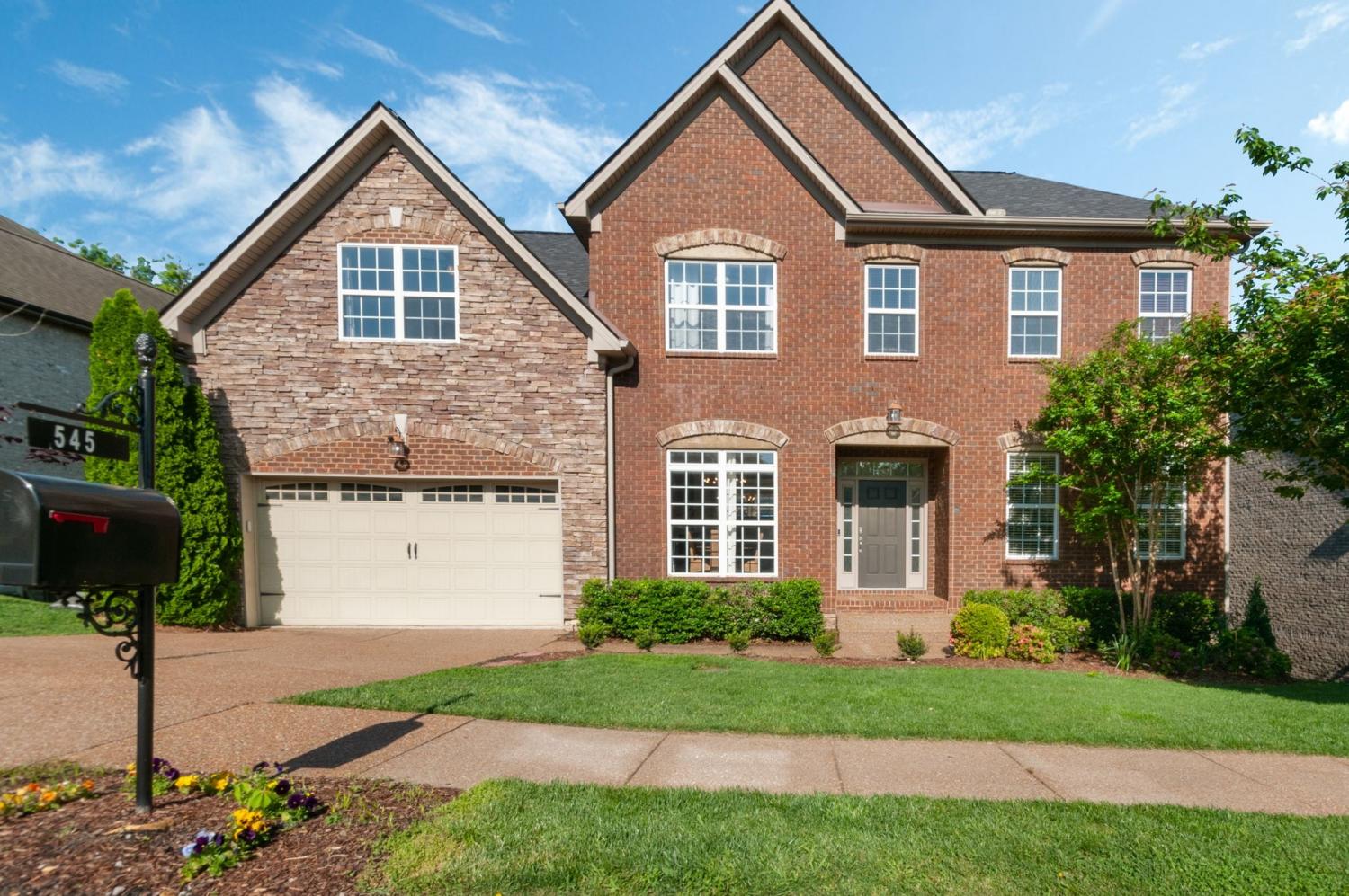 545-Summit-Oaks-Ct For Sale