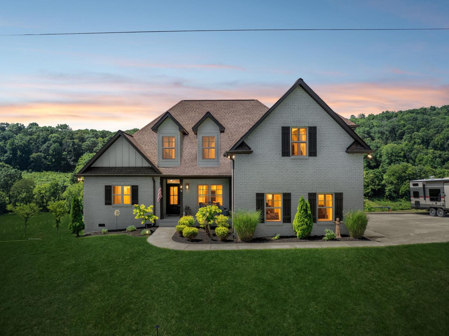 700-Johnson-Hollow-Rd For Sale