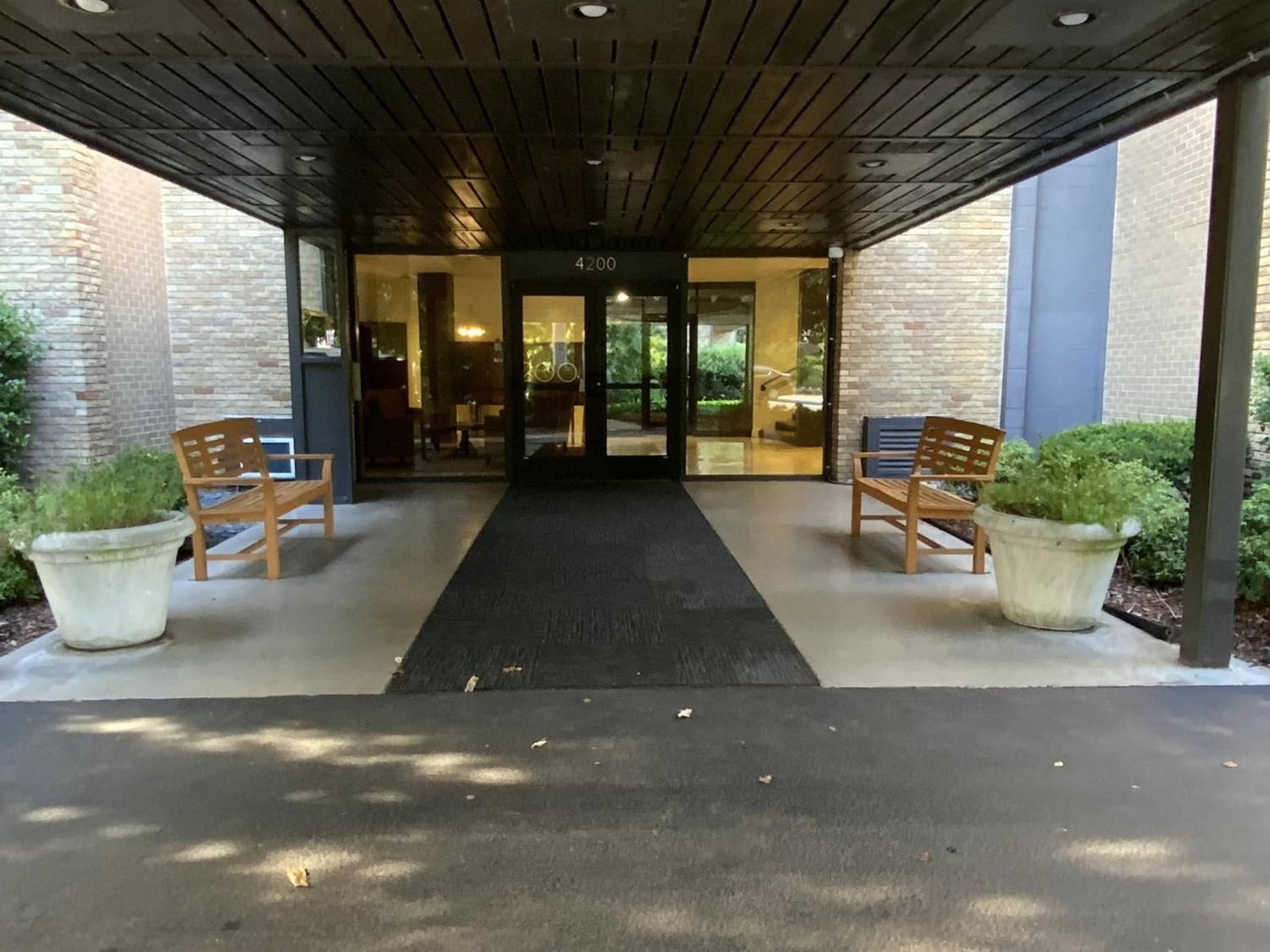 4200-West-End-Ave For Sale