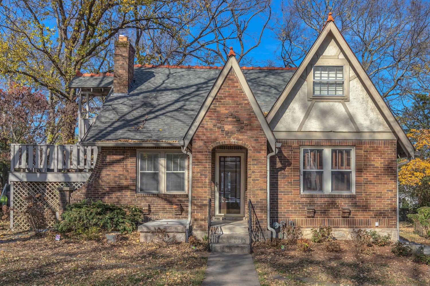 2808-Belcourt-Ave For Sale