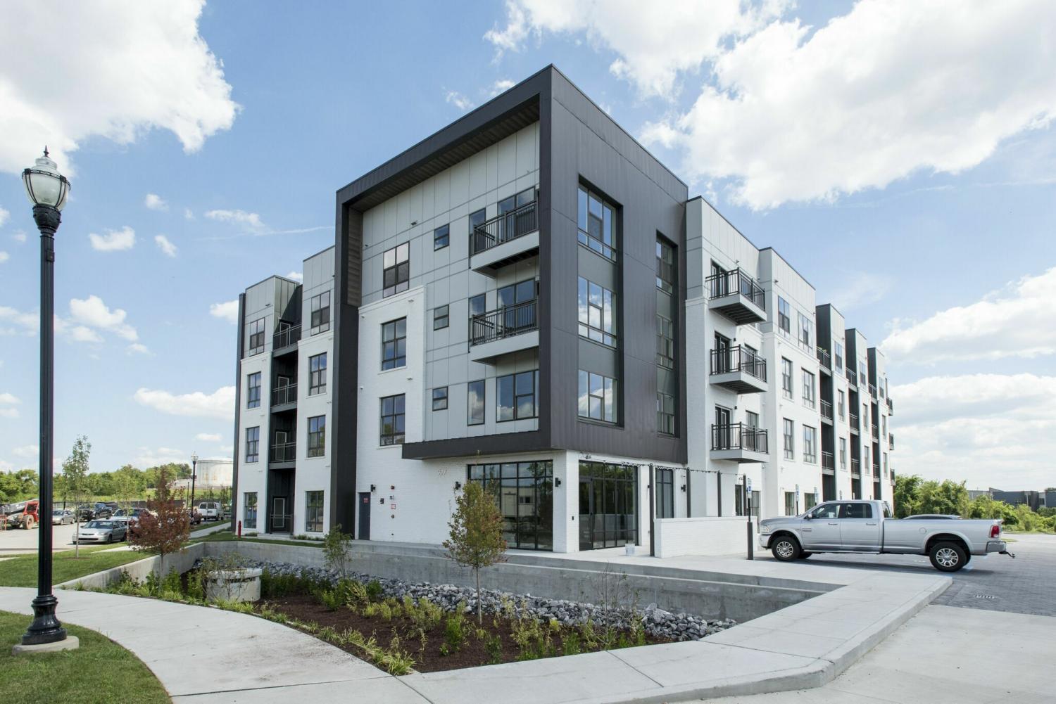 1677-54th-Ave--N For Sale