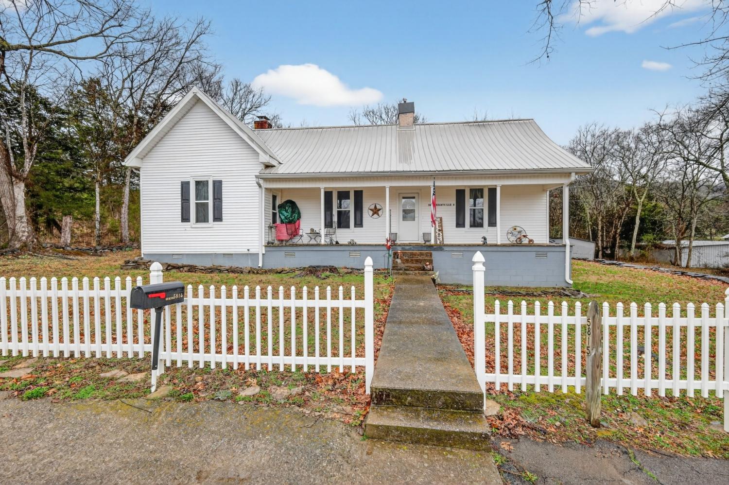 5815-Bradyville-Rd For Sale