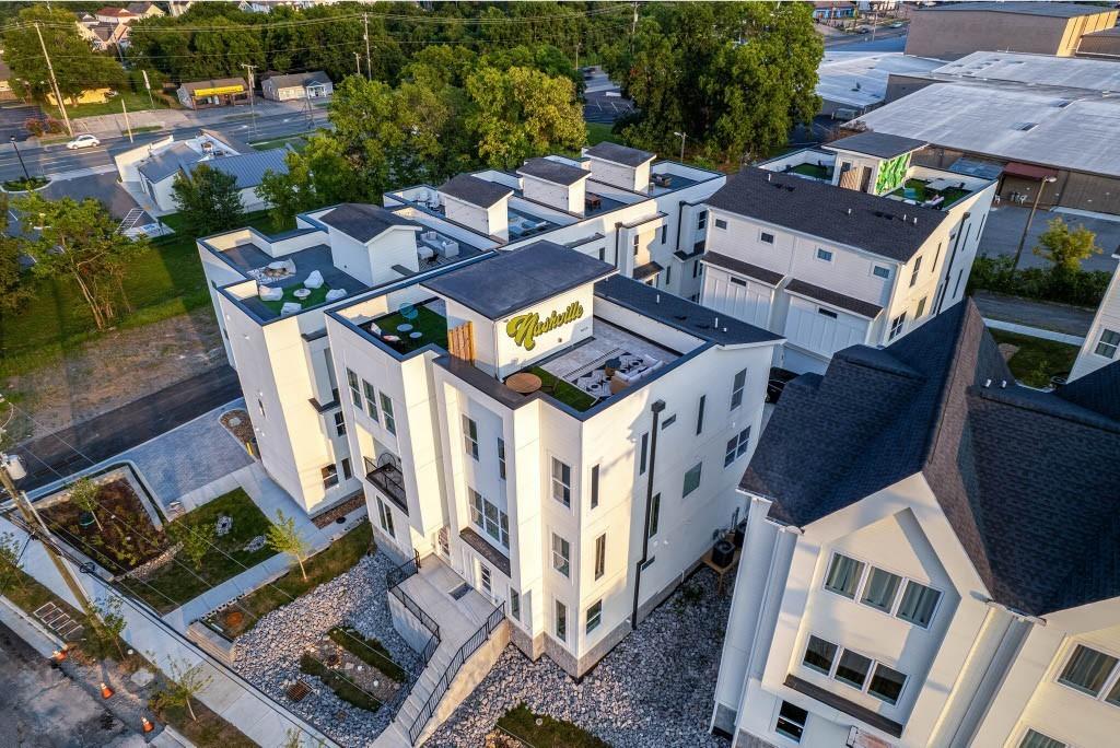 5621 Lenox Ave TN 37209 For Sale - 