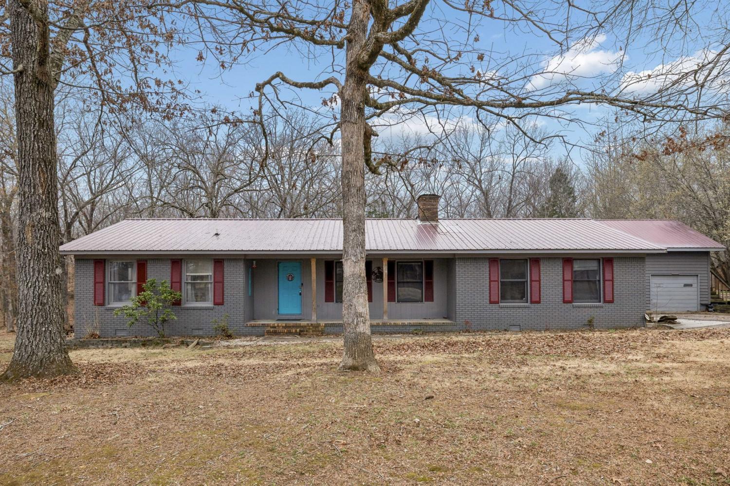 305-Oak-Leaf-Cir For Sale