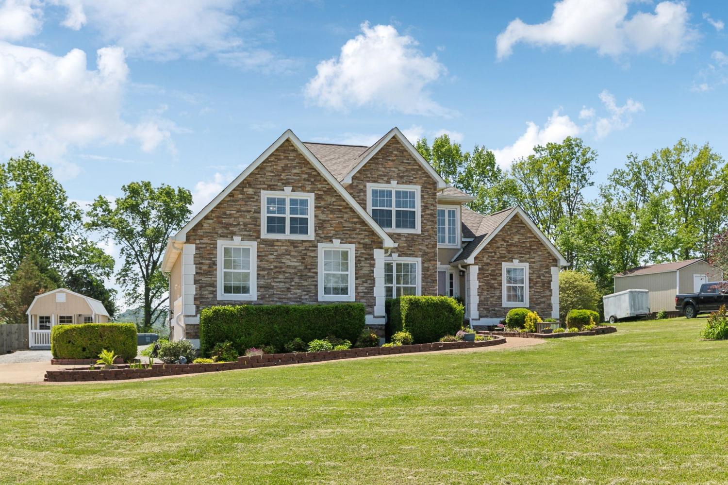 1427-Oak-Leaf-Dr For Sale