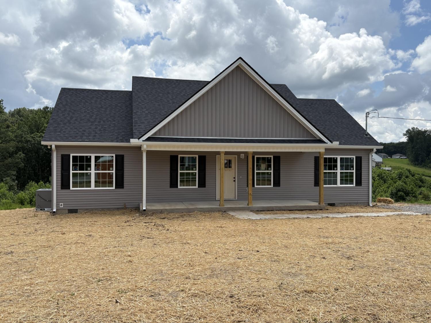 220-Poling-Drive For Sale