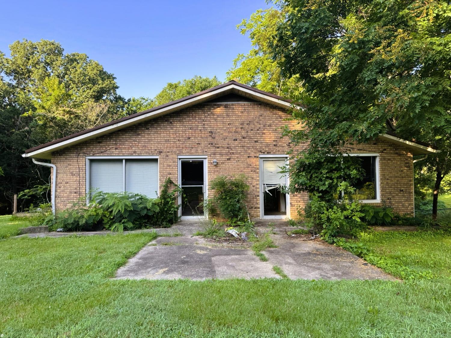3023-Highway-120 For Sale