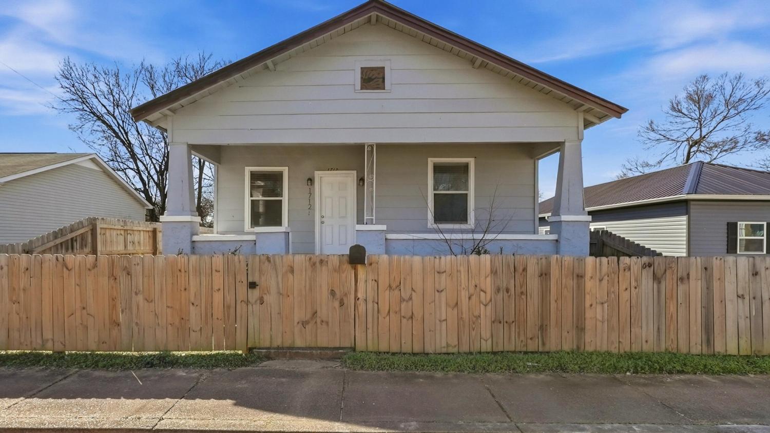 1712-Carson-Avenue For Sale