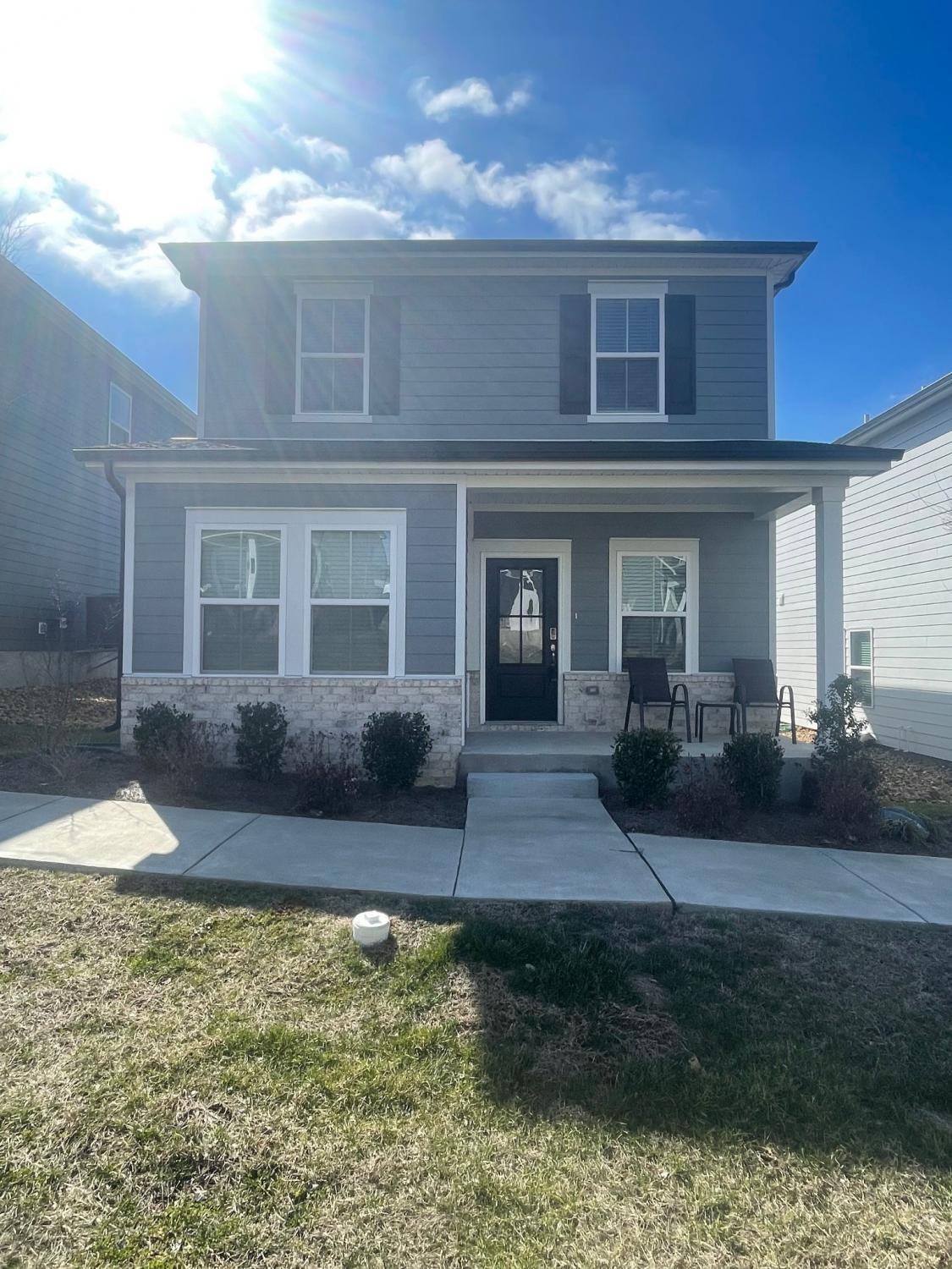 1520-Henderson-Point-Aly For Sale