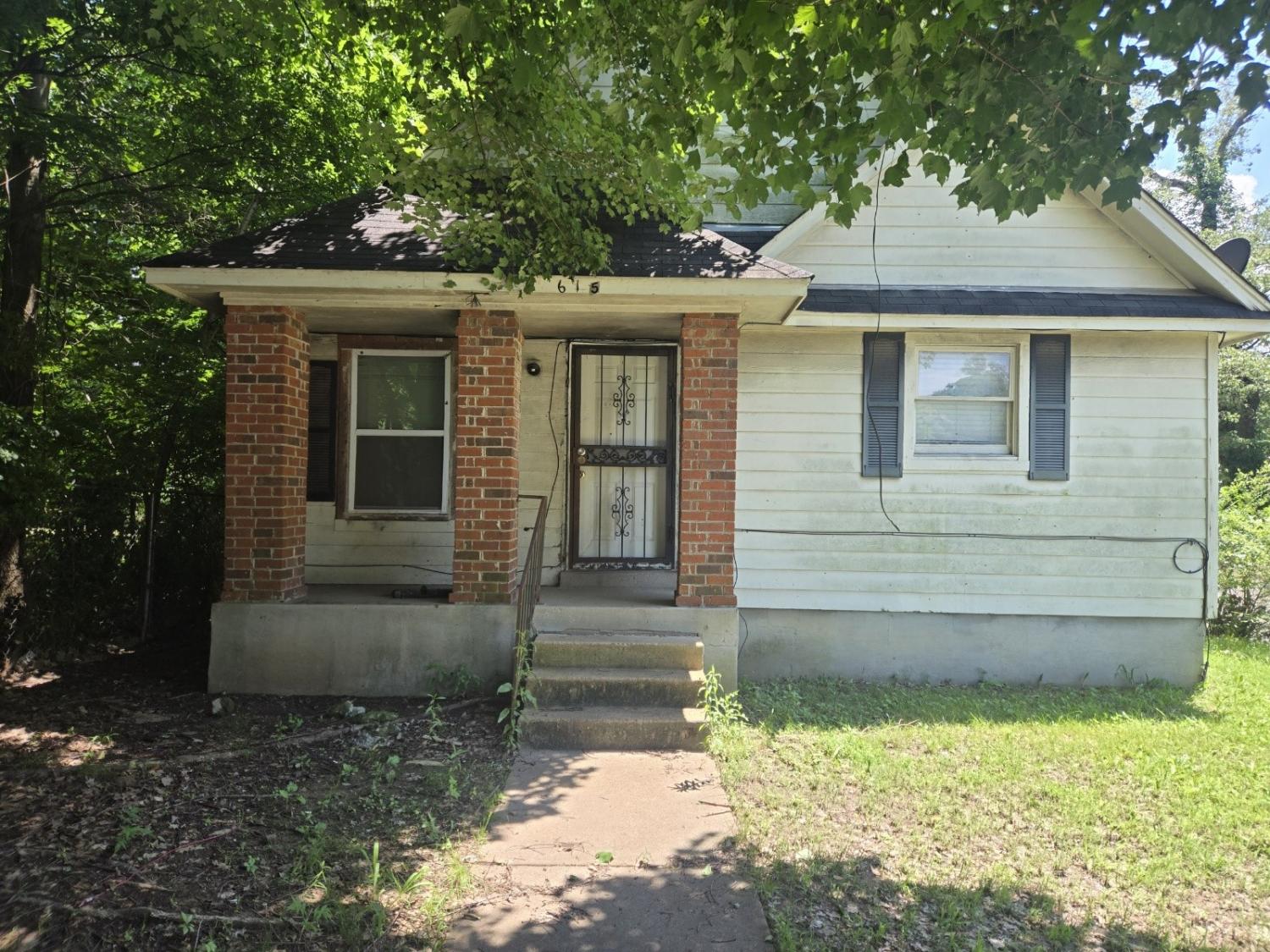 615-E-Trigg-Ave For Sale