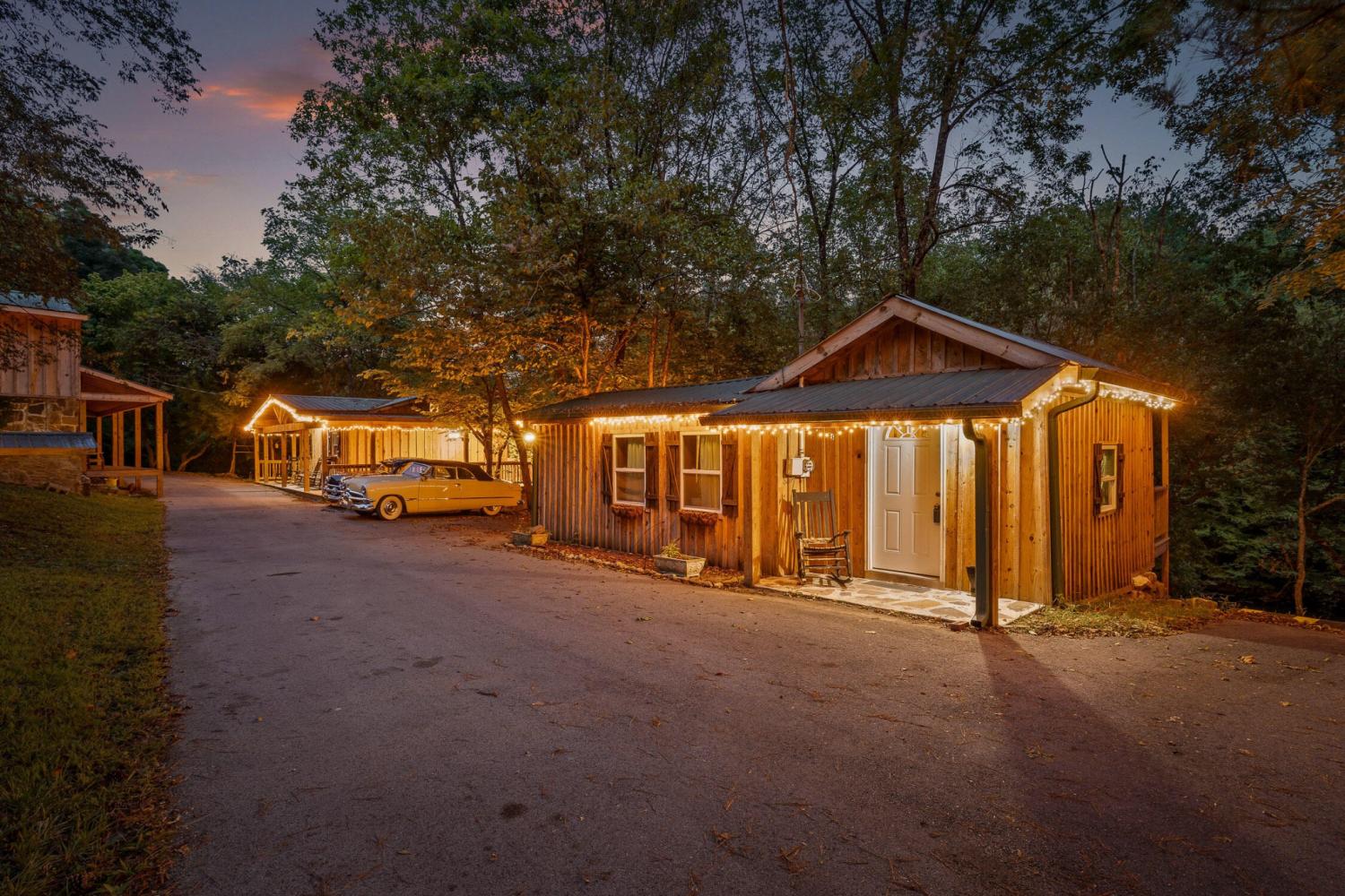 9112-Highway-41 For Sale