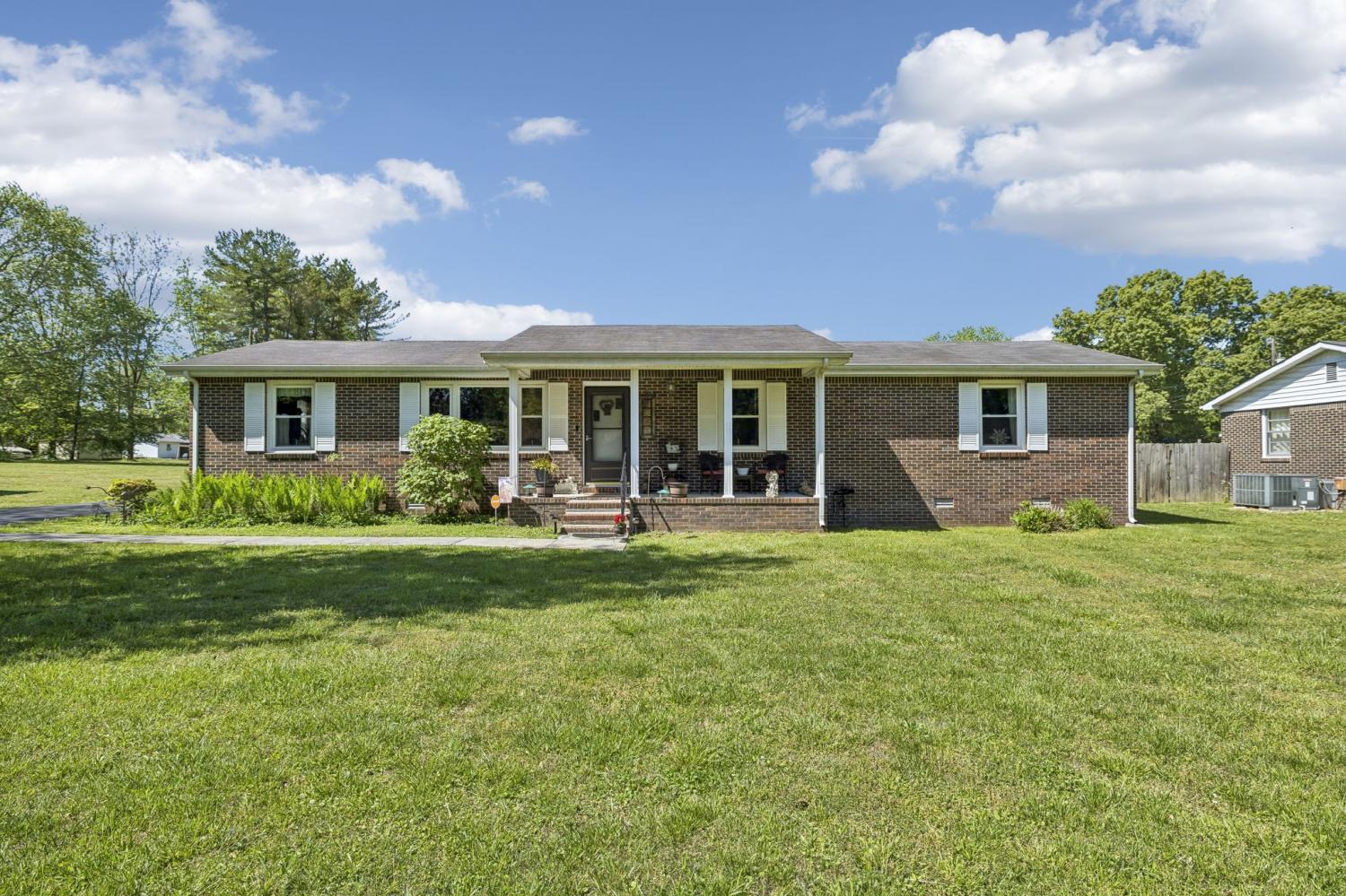 302-Highland-Dr For Sale