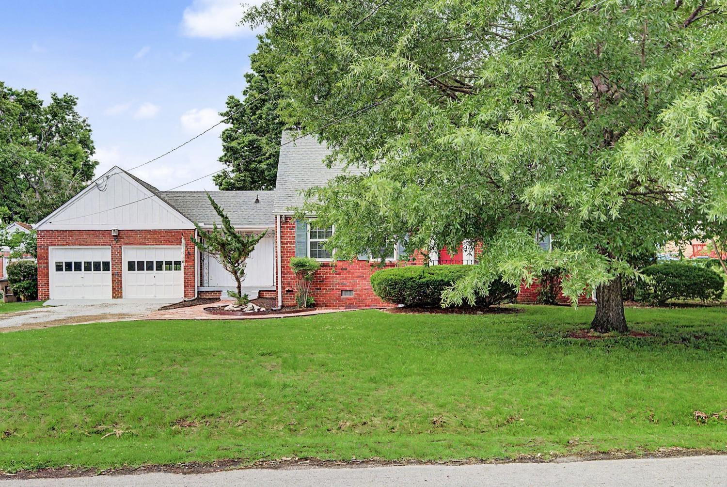 2840 Blue Brick Dr TN 37214 For Sale - 
