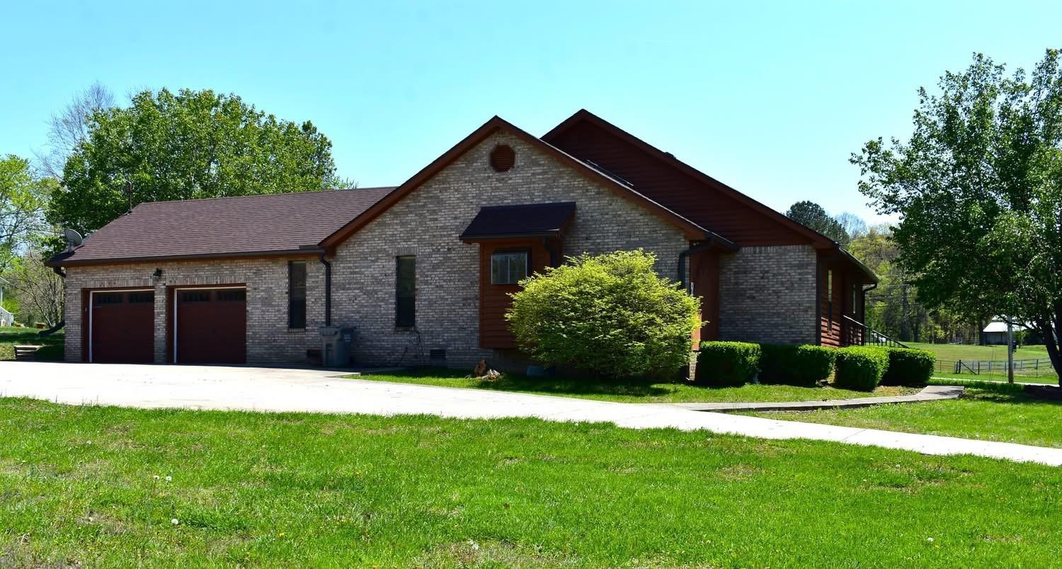 4200-McMahan-Hollow-Rd For Sale