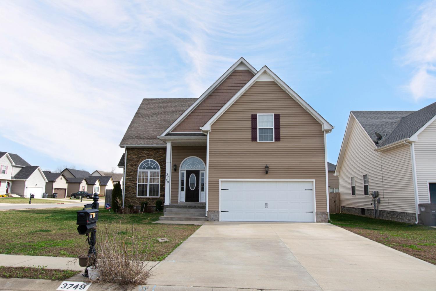 3749-Silver-Fox-Ct For Sale