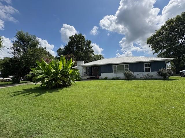 102-Thorogood-St For Sale